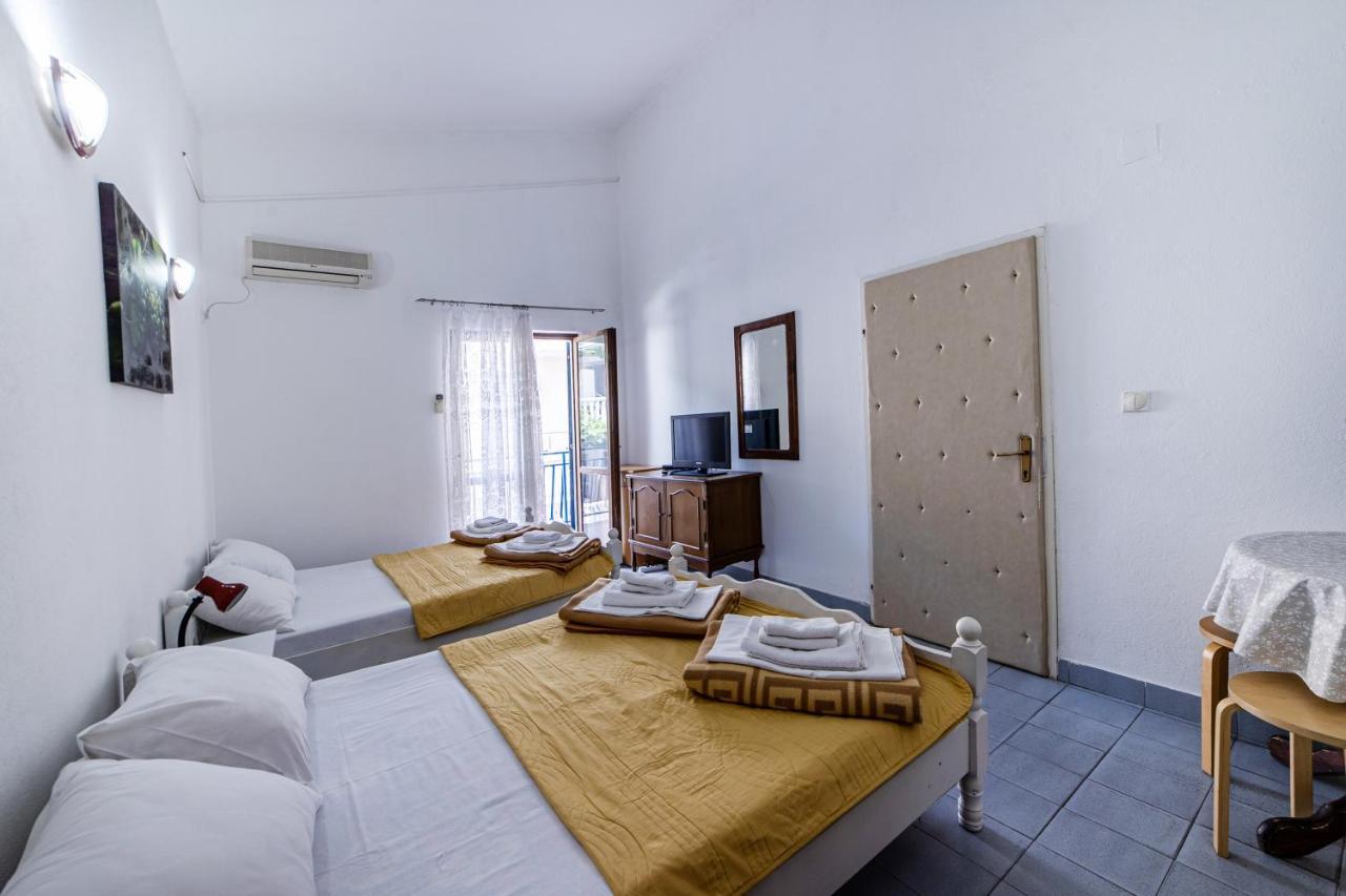 Apartments Vila Nikolic ラファイロヴィチ エクステリア 写真